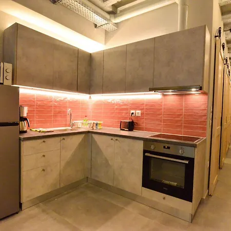 Loft 5 Min From Monastiraki Metro Stop Apartment *